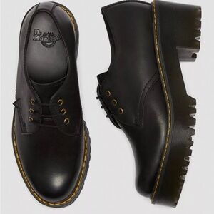 Dr Martens low platform oxfords